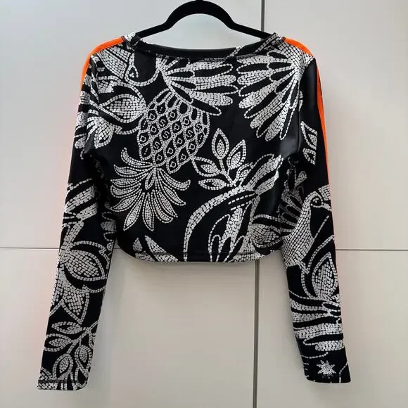 FARM Rio X Adidas Long Sleeve Black White Floral Crop Top - Picture 3 of 5